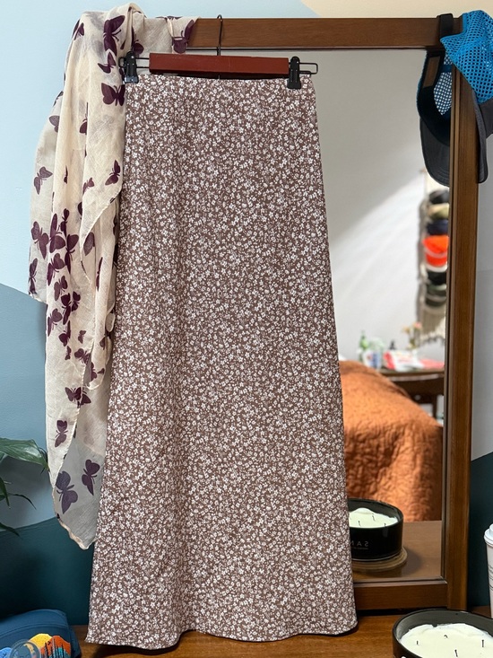 Altar'd State Dresses & Skirts - Altar'd State Brown Floral Maxi Skirt